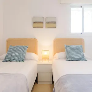 Imperator Sea Views Apartment Marbella